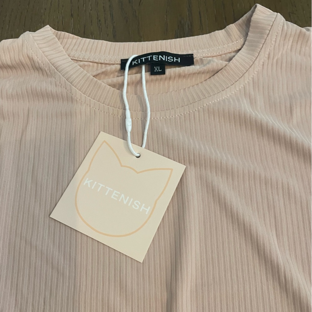 NWT - Kittenish pink lounge set!